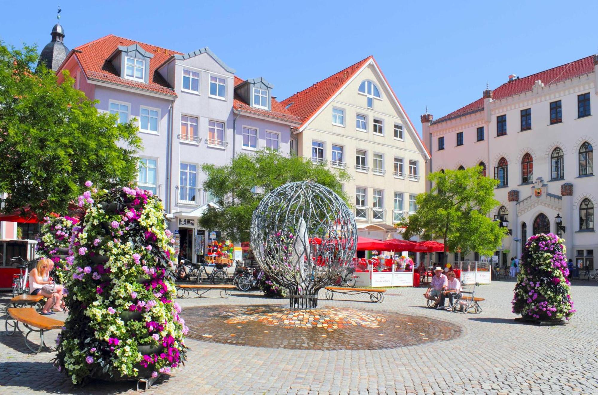 Grosse Sommerliebe - Ferienhaus Nah Am Volksbad Und Radwanderweg Варен Екстериор снимка